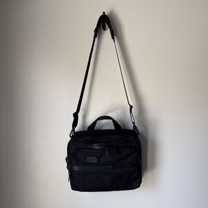 Tumi Alpha Bravo Slim Briefcase Laptop Bag Black Nylon Ballistic 26120D2 READ